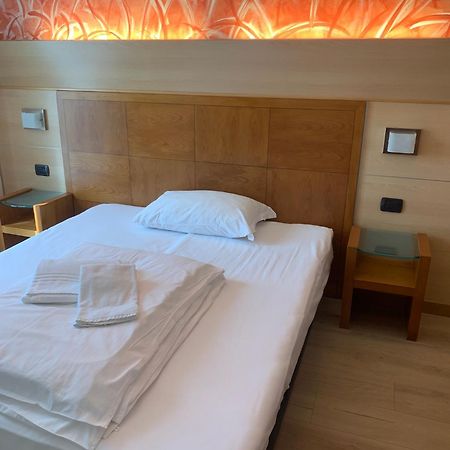 Hotel Garni Delle Rose Ceniga Exteriér fotografie