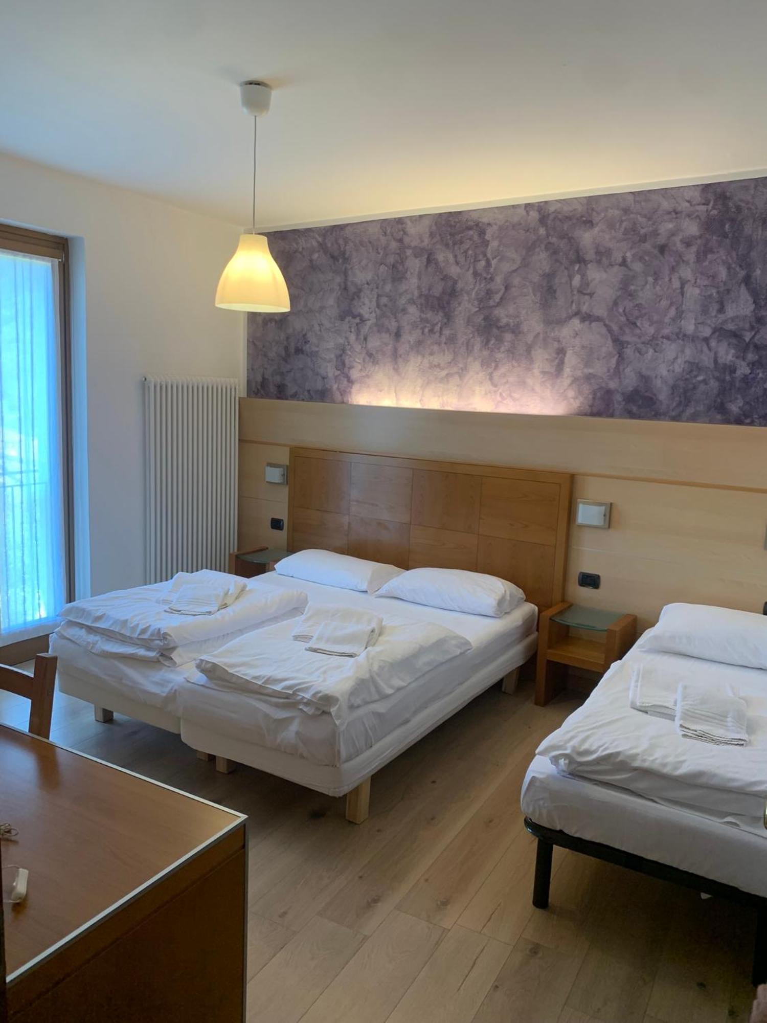Hotel Garni Delle Rose Ceniga Exteriér fotografie