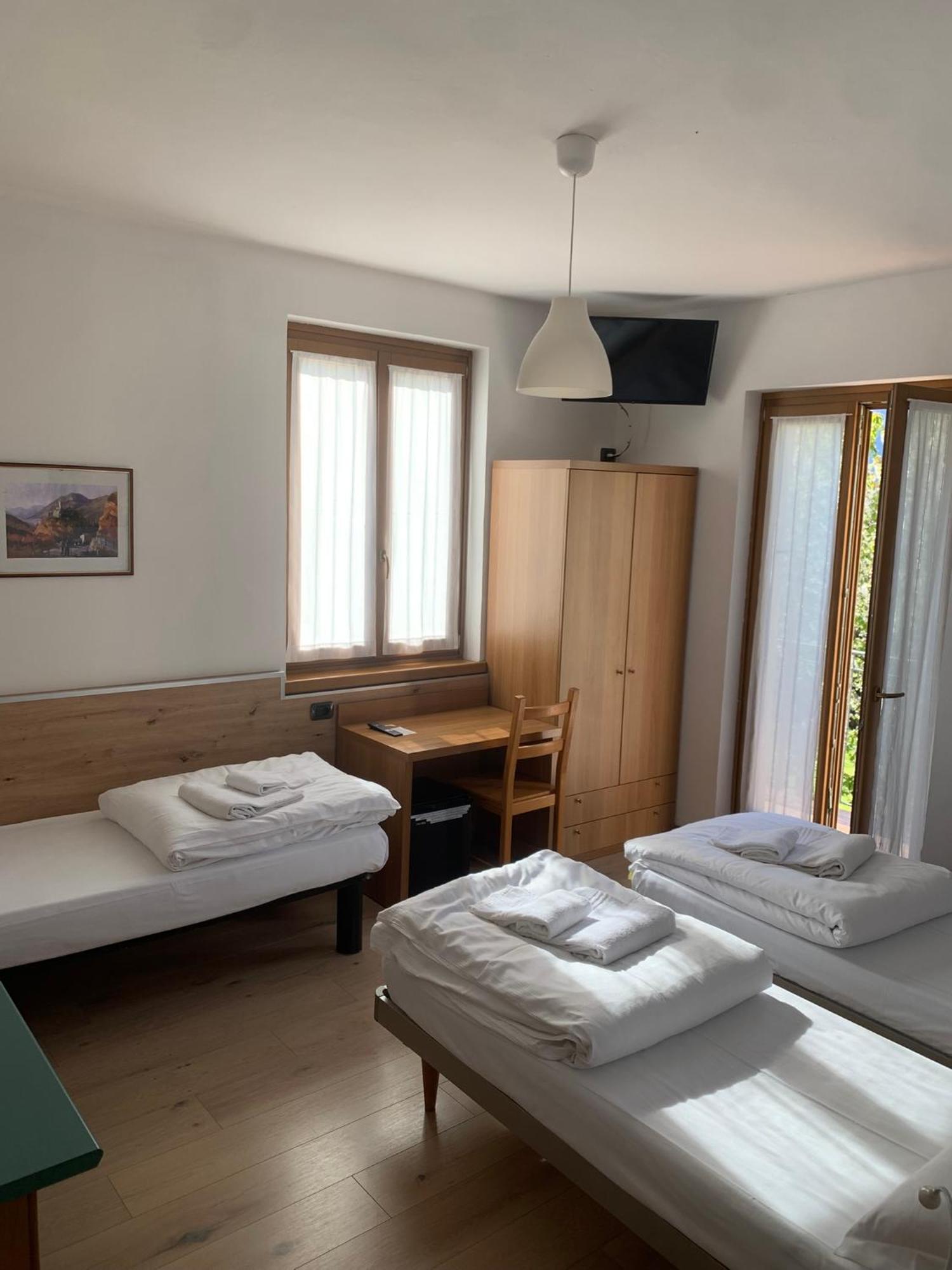 Hotel Garni Delle Rose Ceniga Exteriér fotografie